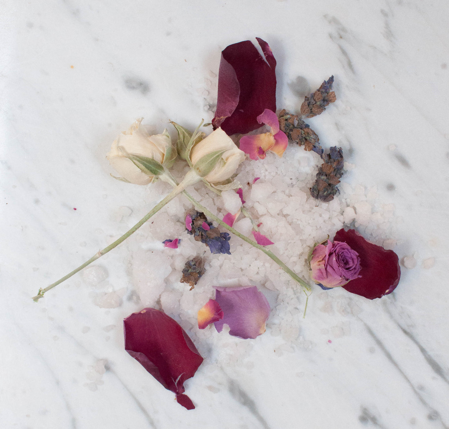 Bath salt with rose petals and lavender buds
